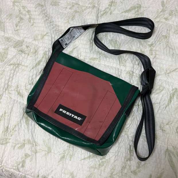 프라이탁 라씨 (벨크로 자석 포함)