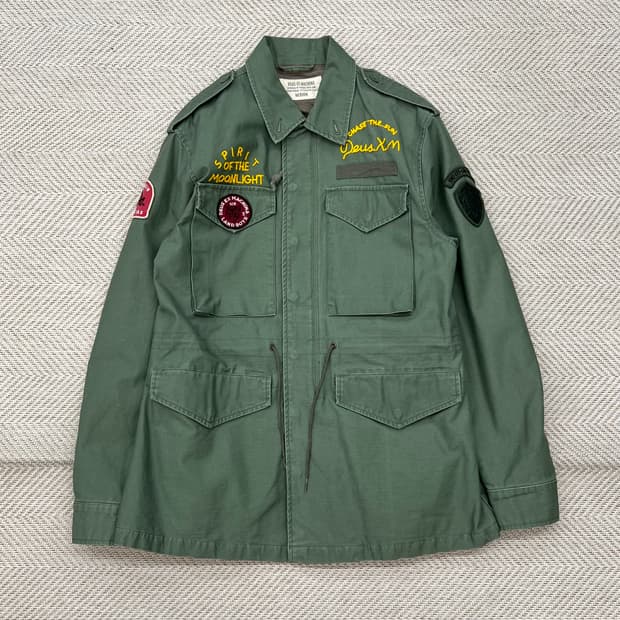 데우스 자수패치 야상자켓 r2314