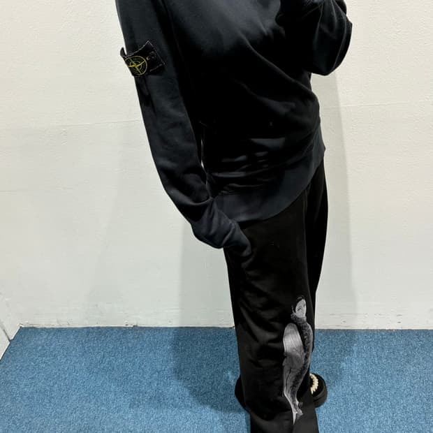 스톤아일랜드 맨투맨