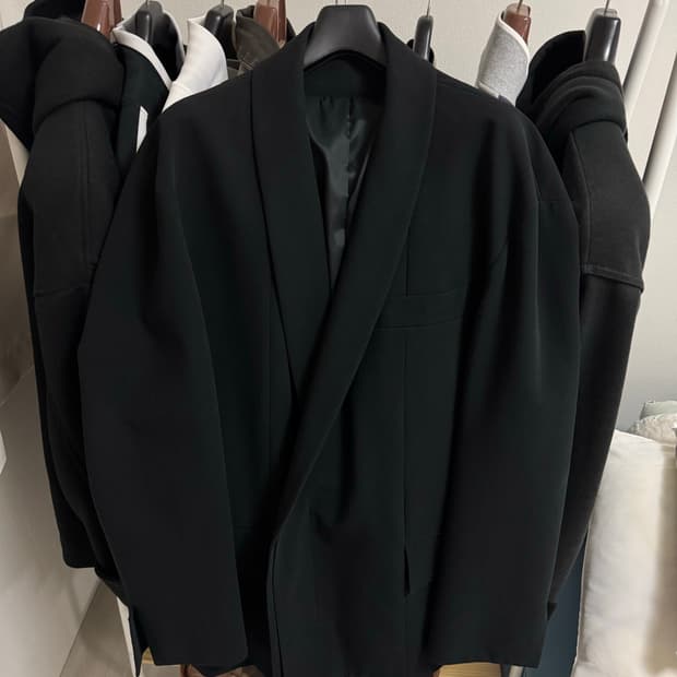 우영미 21ss 숄카라 블레이저 50