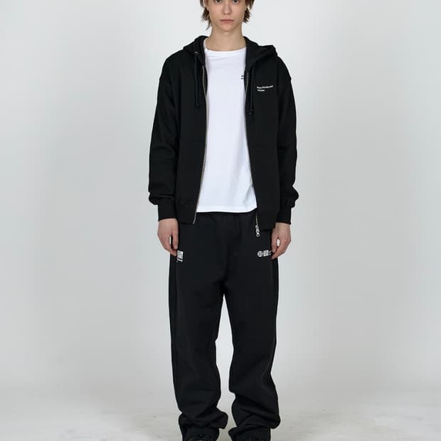 플라스틱프로덕트 MPa sweat pants