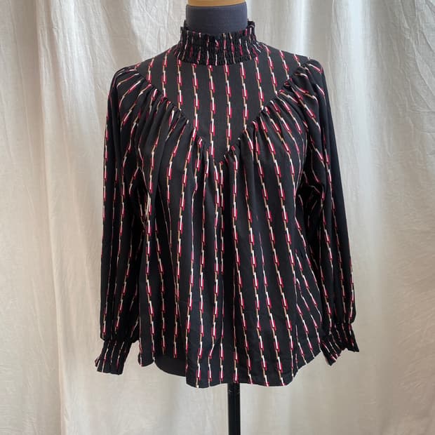 스트라이프 하이넥블라우스(M)