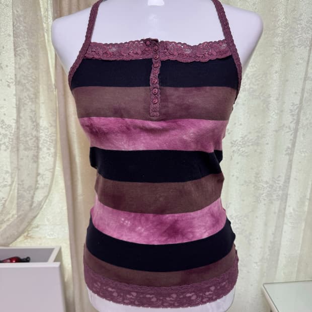 Stripe lace button sleeveless