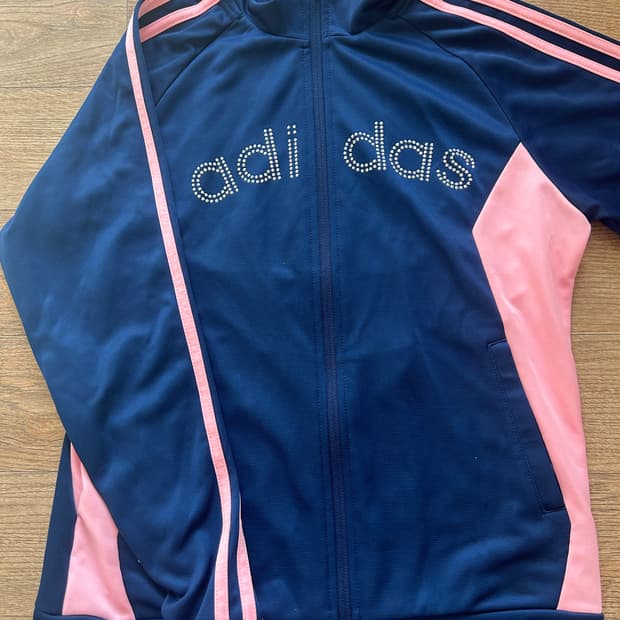 아디다스 빈티지 큐빅 로고 져지