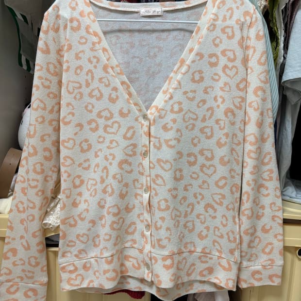 살구색 호피무늬 가디건