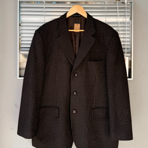 BALENCIAGA 90s brown check blazer