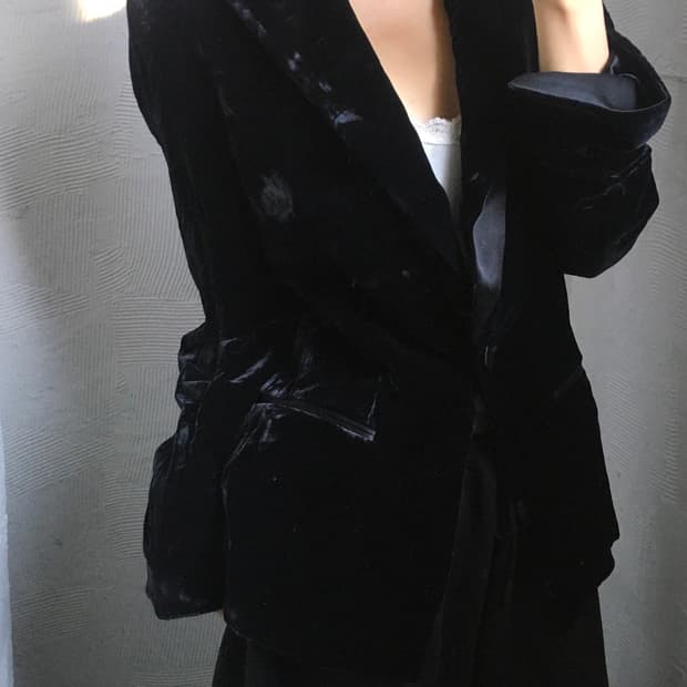 Giorgio Armani 조르지오 아르마니 벨벳 블랙 원버튼 블레이저