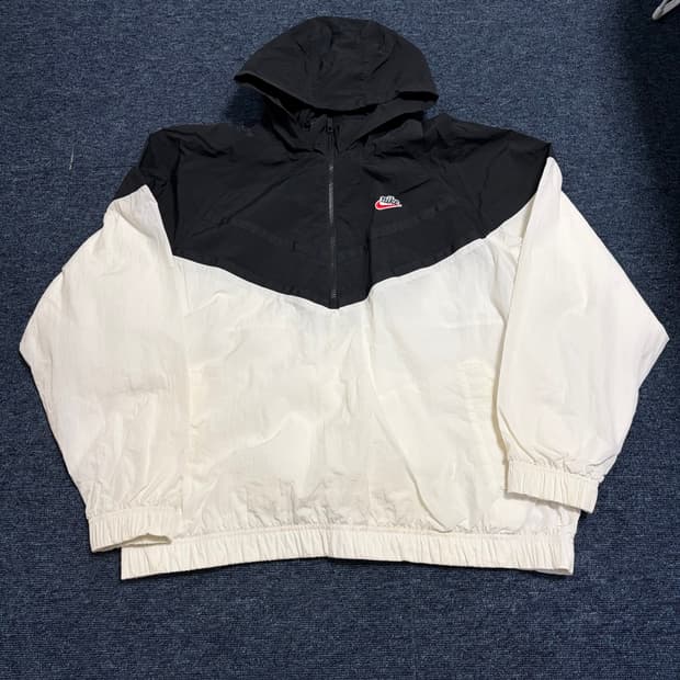 나이키 헤리티지 윈드러너 아노락 바람막이