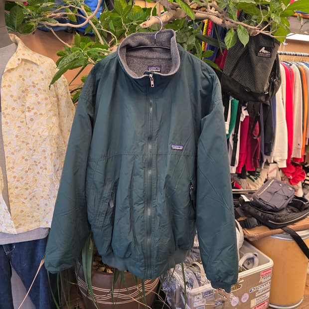 Z-513 파타고니아 신칠라 쉘드 봄버 자켓 