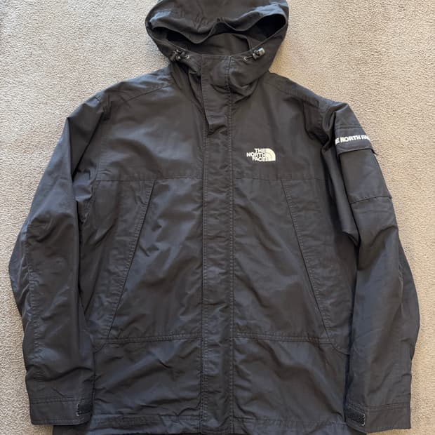 노스페이스 빈티지 포켓 바람막이 처분 