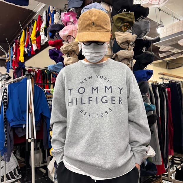 타미힐피거 스펠로고 스웻셔츠 XL