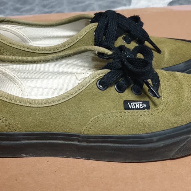 (희귀매물) 반스 어센틱44 DX 올리브 블랙 스니커즈 (220)