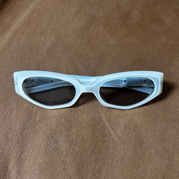 젠틀몬스터 선글라스 루비반 ruvy van