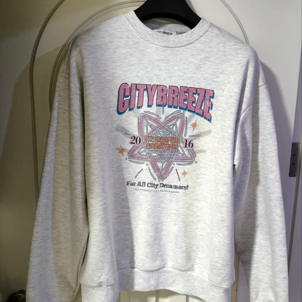 M 시티브리즈 오버핏 맨투맨