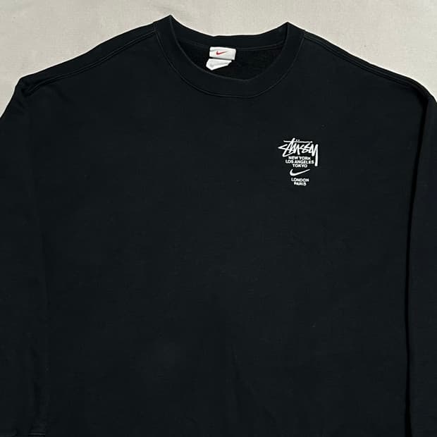 XXL 스투시 X 나이키 NRG 크루넥 블랙 맨투맨 