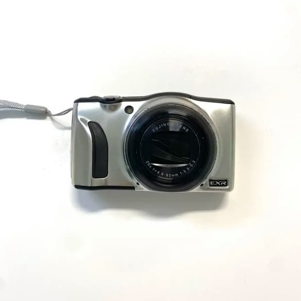 후지 파인픽스 F750 EXR 디지털 카메라