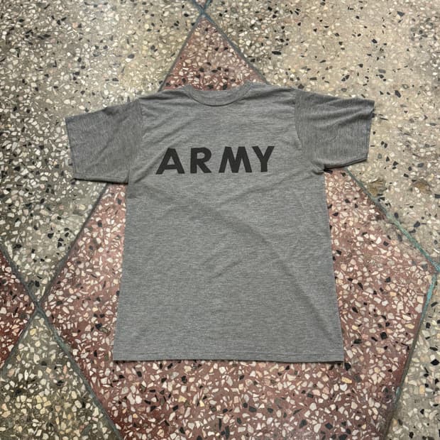 빈티지 미군 ARMY 트레이닝 티셔츠 (XL)