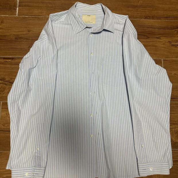 포터리 컴포트셔츠 sax stripe 삭스 스트라이프 3사이즈 판매합니다