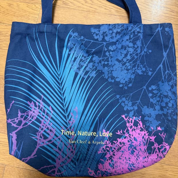 반클리프아펠 에코백