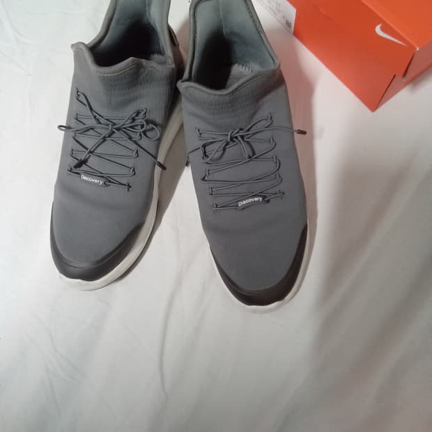 디스커버리 갤럭시 하이퍼니트 런닝 운동화