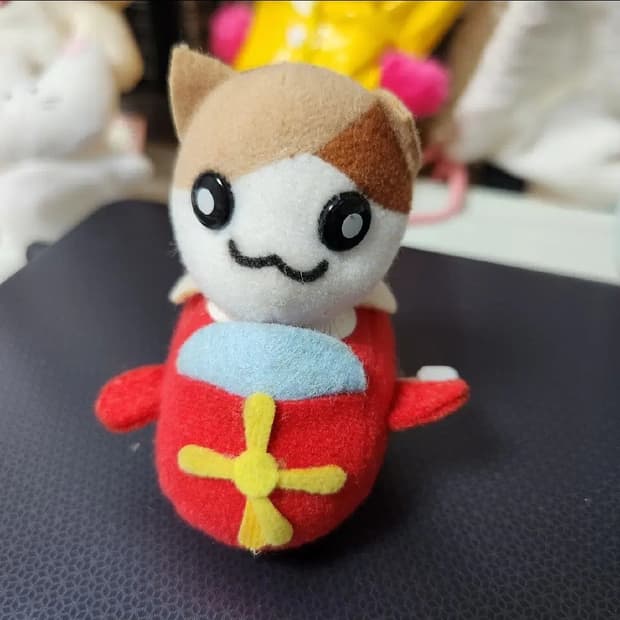 고양이 비행기 인형
