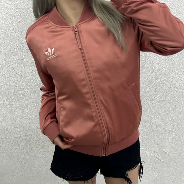 아디다스 딥핑크 새틴 트랙탑 90