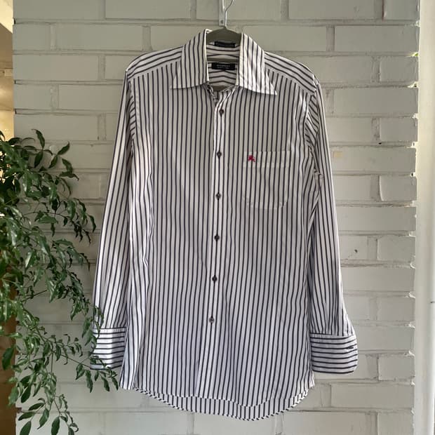 버버리 블랙라벨 스트라이프 셔츠