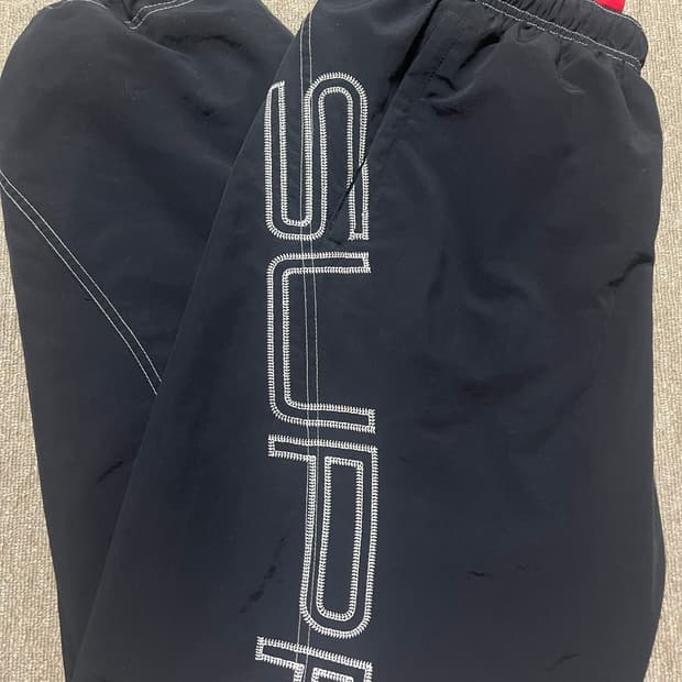 슈프림 25ss 스펠아웃 트랙 팬츠 m