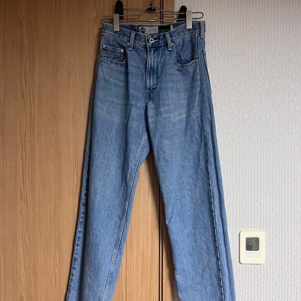 리바이스 루즈핏 실버탭 청바지