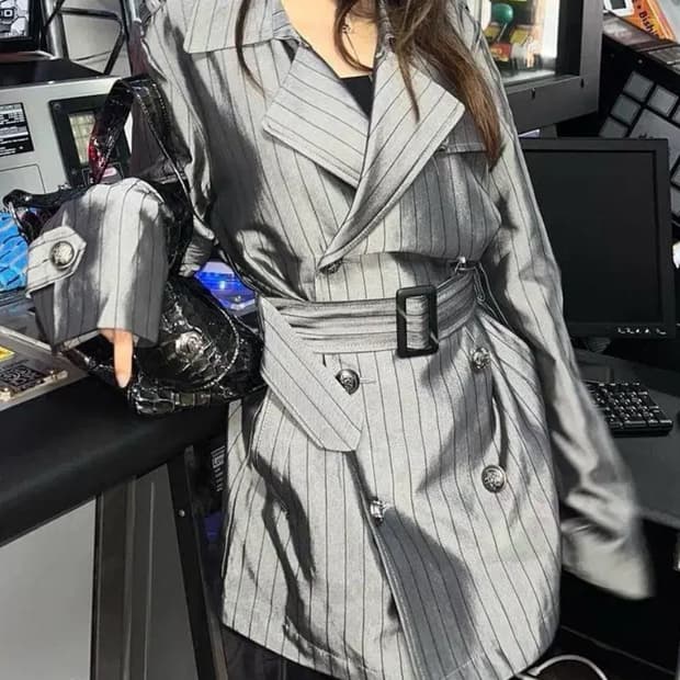 빈티지 샤이닝 실버 코트