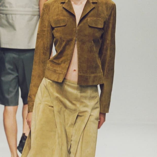 Miumiu 99SS 쇼피스 스웨이드 자켓