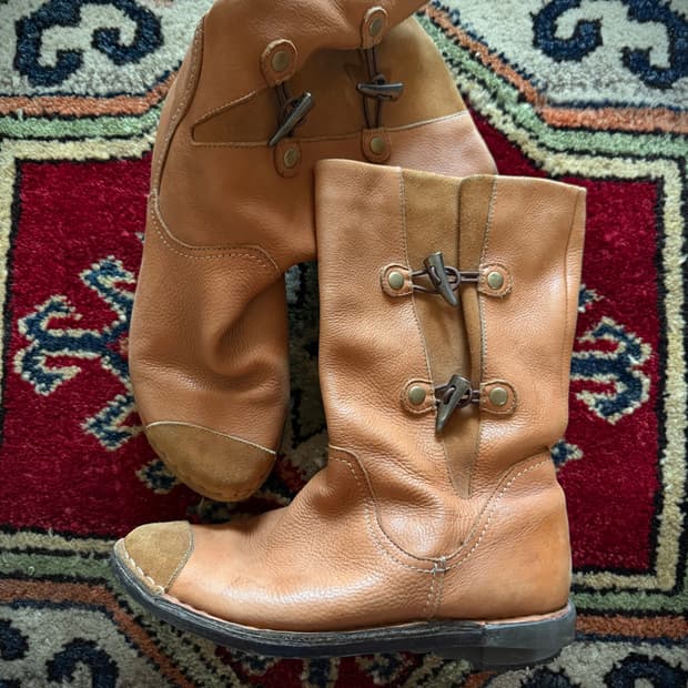 Western Roll-Down Cuff Leather Boots