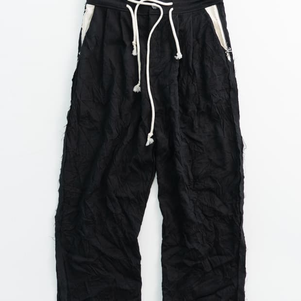 Faineant (페네앙) 인앤아웃 절개 디테일 울 혼방 와이드 팬츠 (