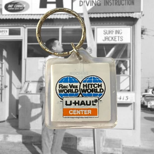 Vintage 90s Keyring
