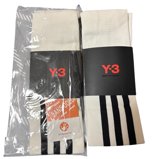 Y-3 요지야마모토 화이트 테크삭스