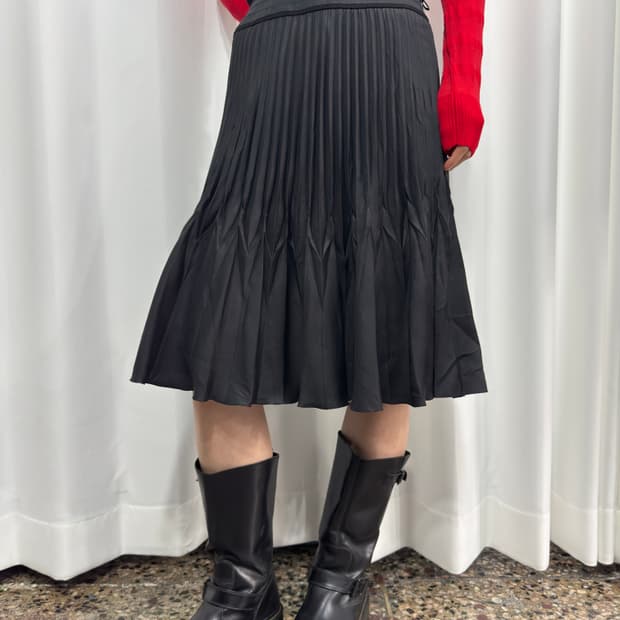 matricepleats design skirt