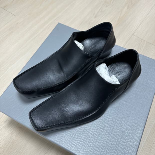 발렌시아가 로미오 뮬 무광 40