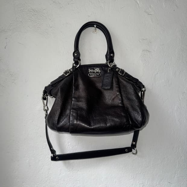 Coach 코치 메디슨 린제이 블랙 레더 사첼백