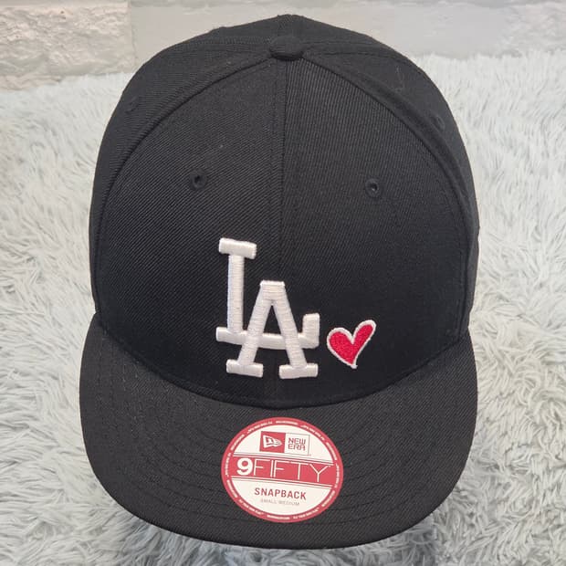 L5-9:뉴에라 LA 다저스 하트 자수 스냅백(56-58)