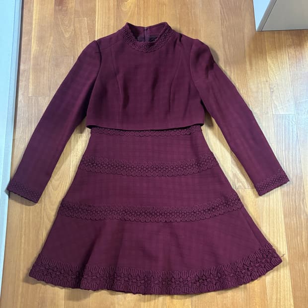 Kenneth lady 레이스 트리밍 원피스