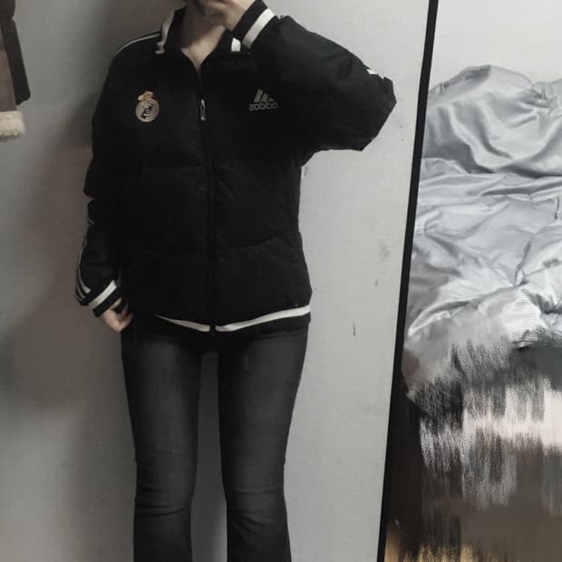 맨뉴 아디다스 패딩