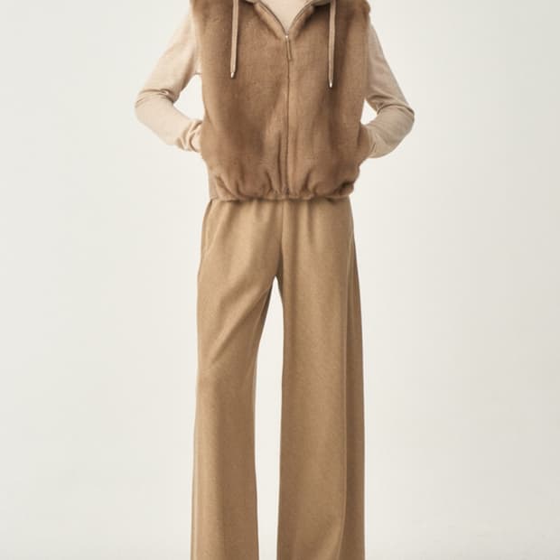 (새상품)더캐시미어 후드밍크조끼(82)