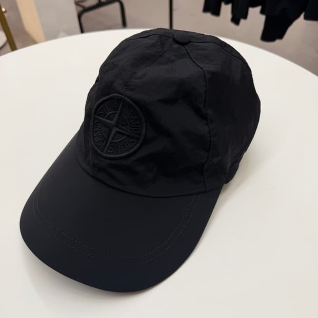 스톤아일랜드 나일론 볼캡 모자