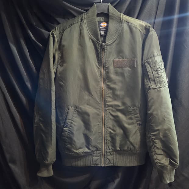 디키즈 항공 점퍼