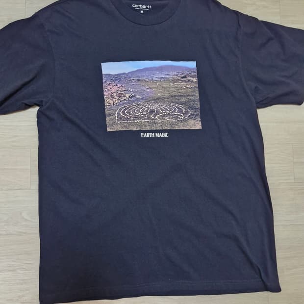 칼하트윕 earth magic 반팔 티셔츠 M