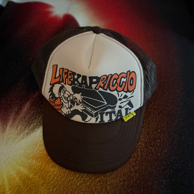 캐피탈 트러커 캡 모자