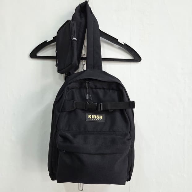 키르시 포켓 테크니컬 슬링백 블랙