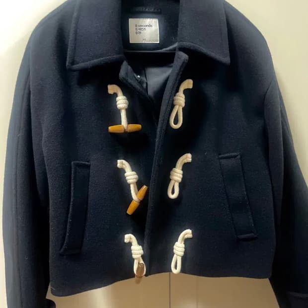 에잇세컨즈 떡볶이 코트 xs