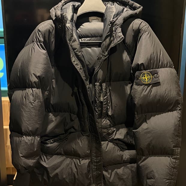 23fw 스톤아일랜드 가먼트다이드 크링클랩스 패딩