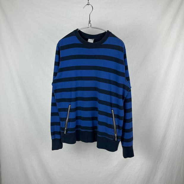 Nike 스트라이프 스웻셔츠